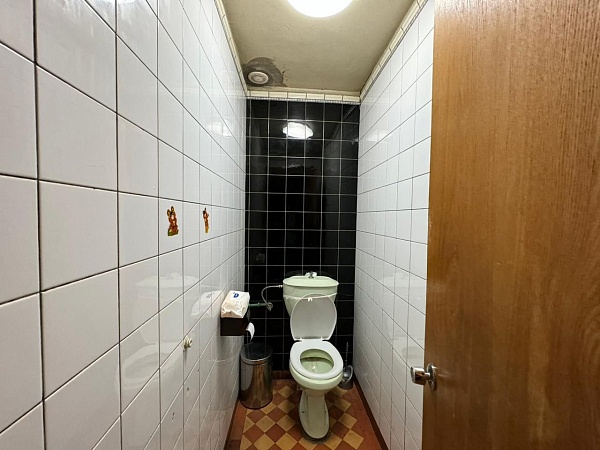 Продаётся квартира в центре Ваке