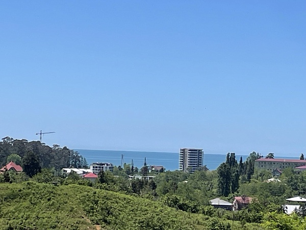 Участок с видом на море