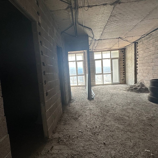 Квартира в черном каркасе на Абусеридзе