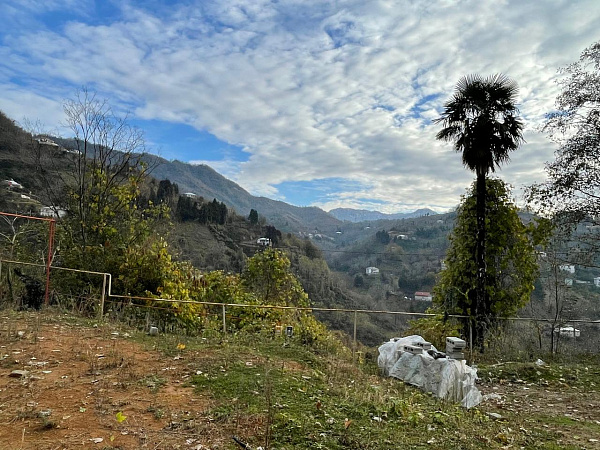 Участок с видом на море