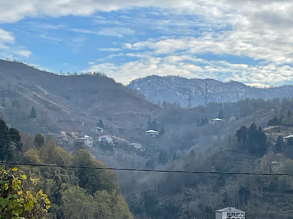 Участок с видом на море