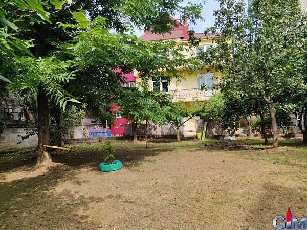 Haus mit Grundstück