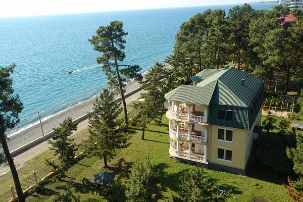 Batumi yaxınlığında, Kobuletidə hazır iş icarəyə verilir.