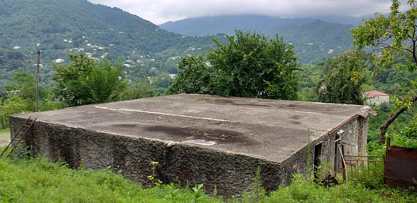 House with a plot in Chaisubani